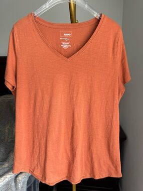 Sonoma Burt Orange Everyday V-Neck Tee - Size Large